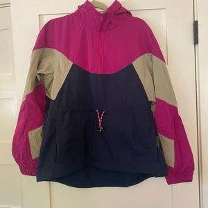 Lululemon windbreaker / raincoat and shorts